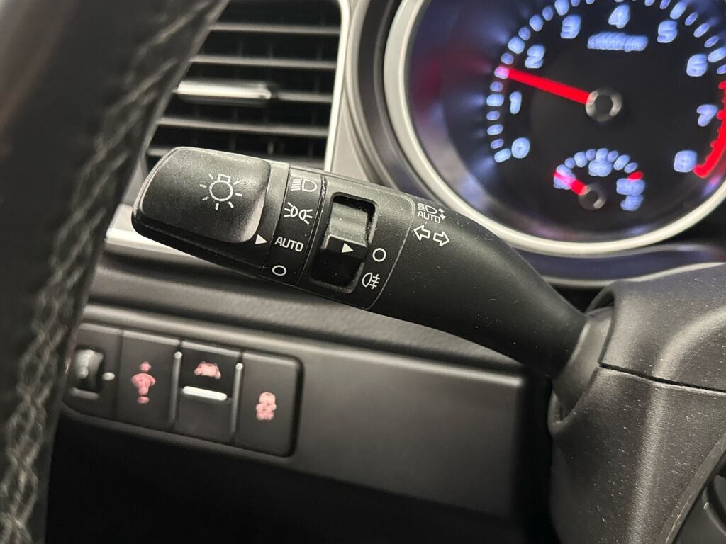 Kia Ceed 2018 Valkoinen