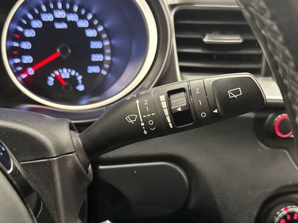 Kia Ceed 2018 Valkoinen