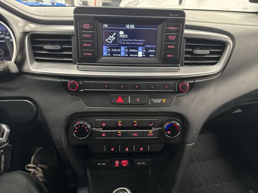 Kia Ceed 2018 Valkoinen