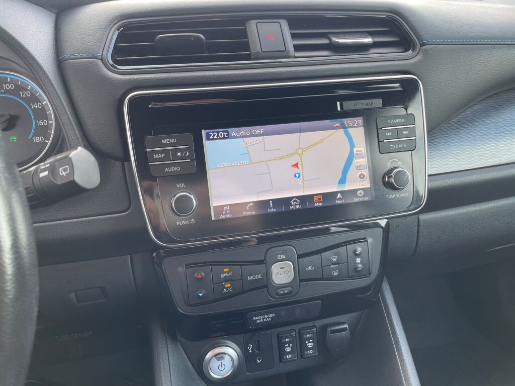 Nissan Leaf 2019 Valkoinen