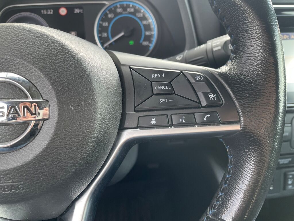 Nissan Leaf 2019 Valkoinen