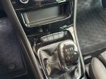 Opel Astra 2019 Musta