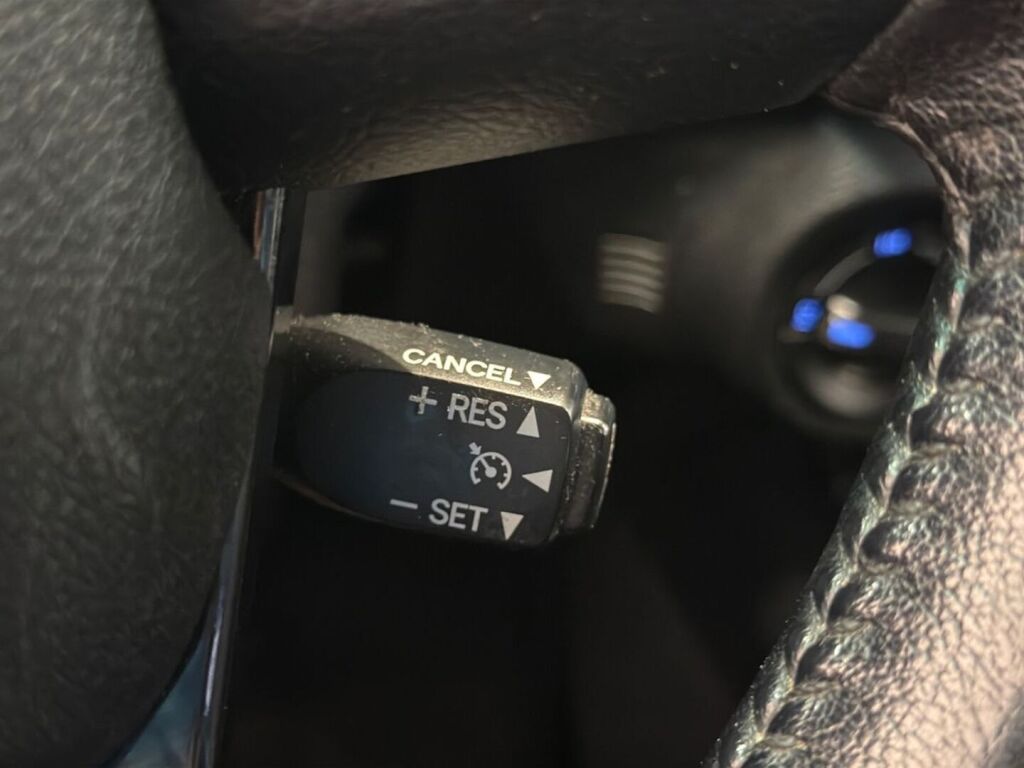 Toyota Hilux 2019 Musta