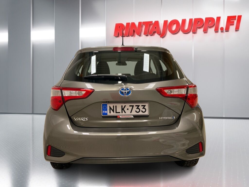 Toyota Yaris 2019 Harmaa