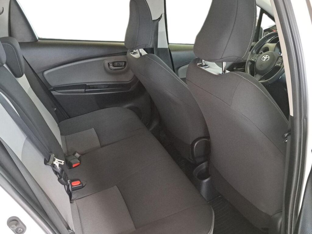 Toyota Yaris 2019 Valkoinen