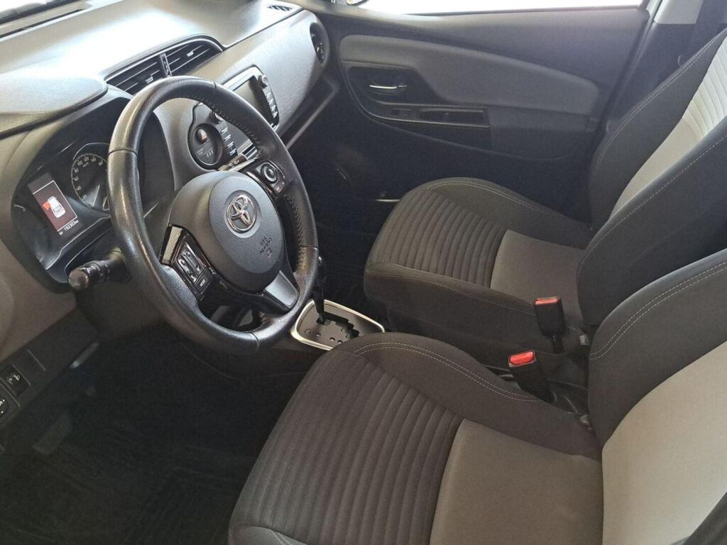 Toyota Yaris 2019 Valkoinen