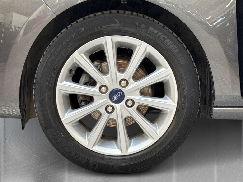 Ford Fiesta 2019 Harmaa