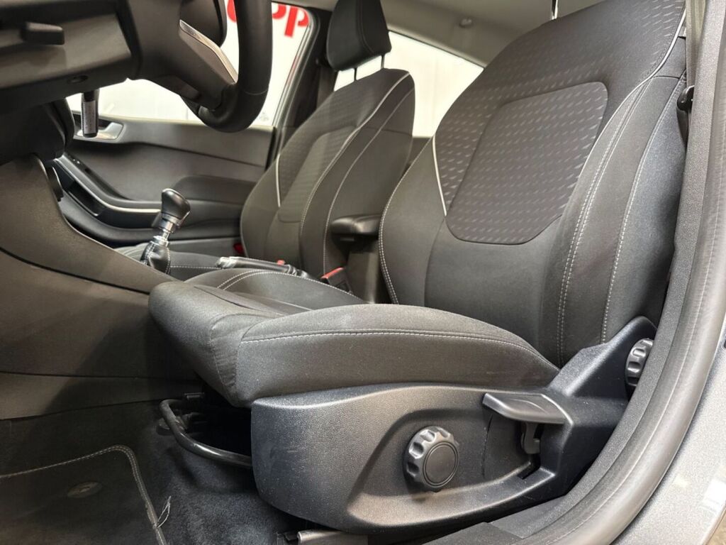 Ford Fiesta 2019 Harmaa