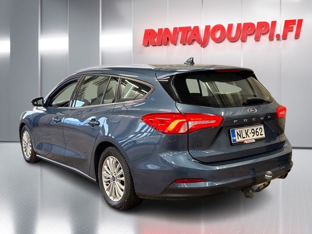 Ford Focus 2019 Sininen