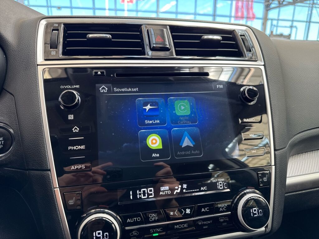 Subaru Outback 2019 Valkoinen