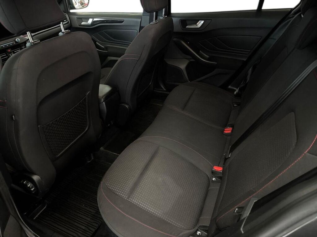 Ford Focus 2019 Harmaa