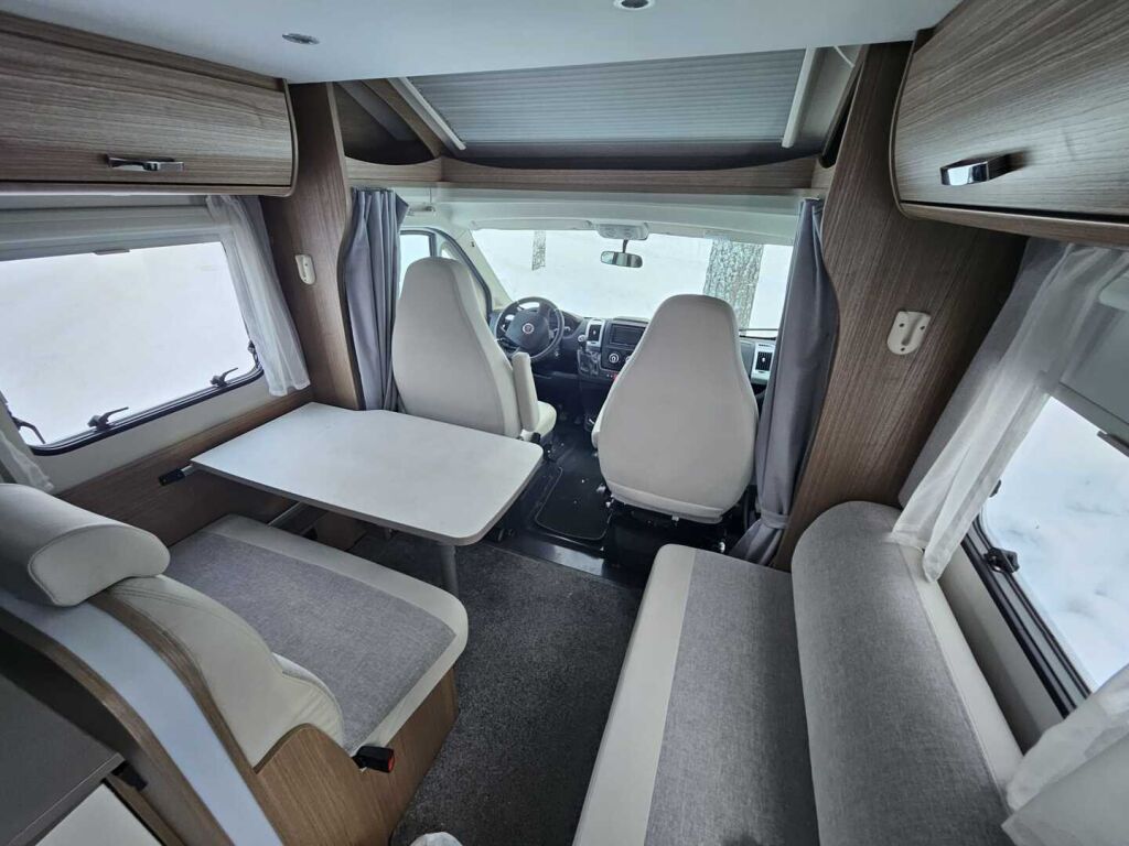 Carado T348 2019 Valkoinen