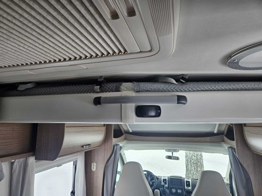 Carado T348 2019 Valkoinen