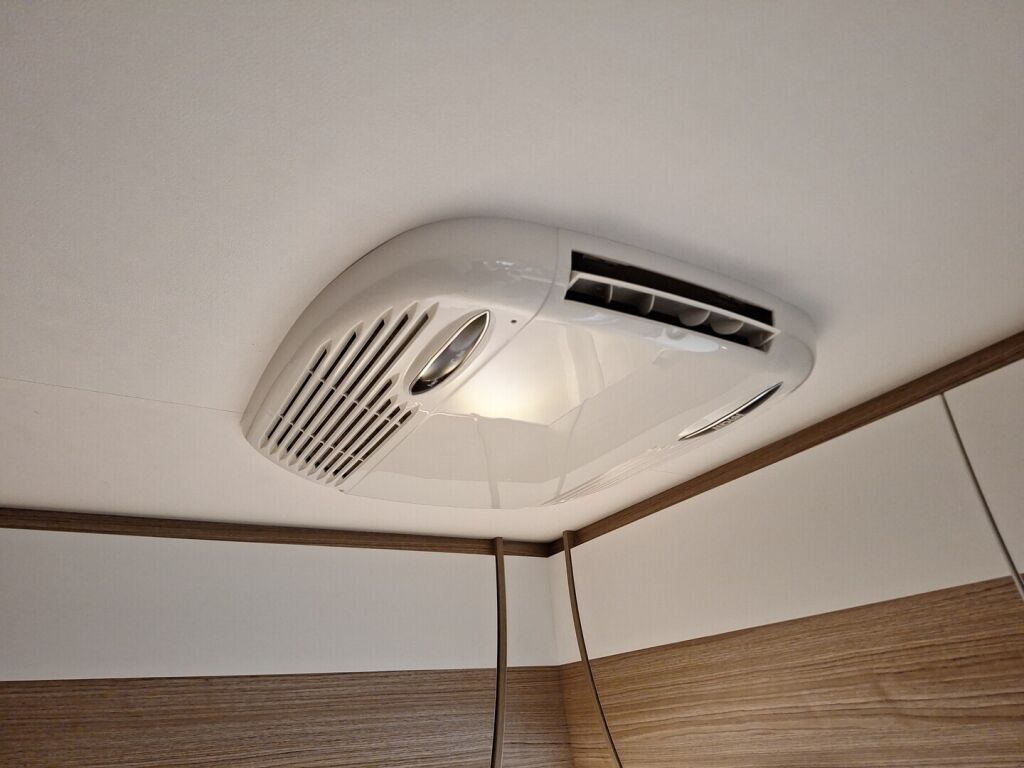 Carado T348 2019 Valkoinen