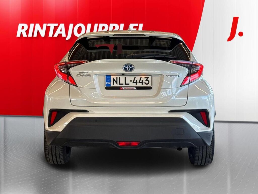 Toyota C-HR 2018 Valkoinen