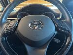 Toyota C-HR 2018 Valkoinen