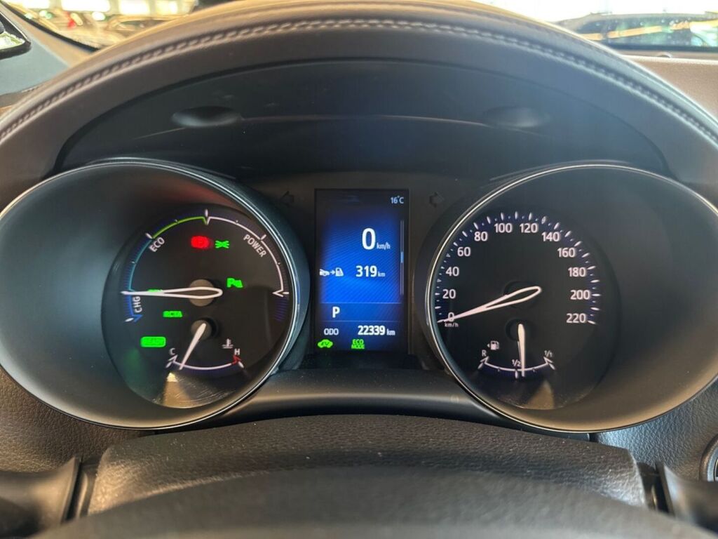 Toyota C-HR 2018 Valkoinen