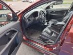 Volvo V70 2010 Punainen