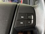 Volvo V70 2010 Punainen