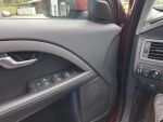 Volvo V70 2010 Punainen