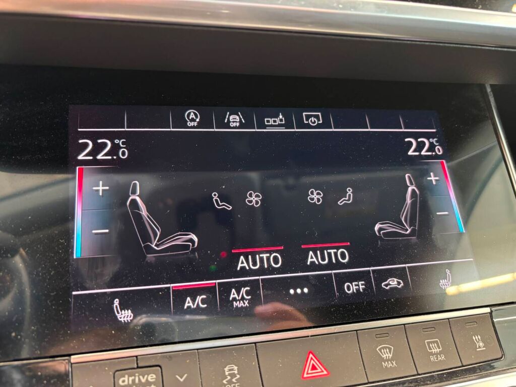 Audi A6 2019 Valkoinen
