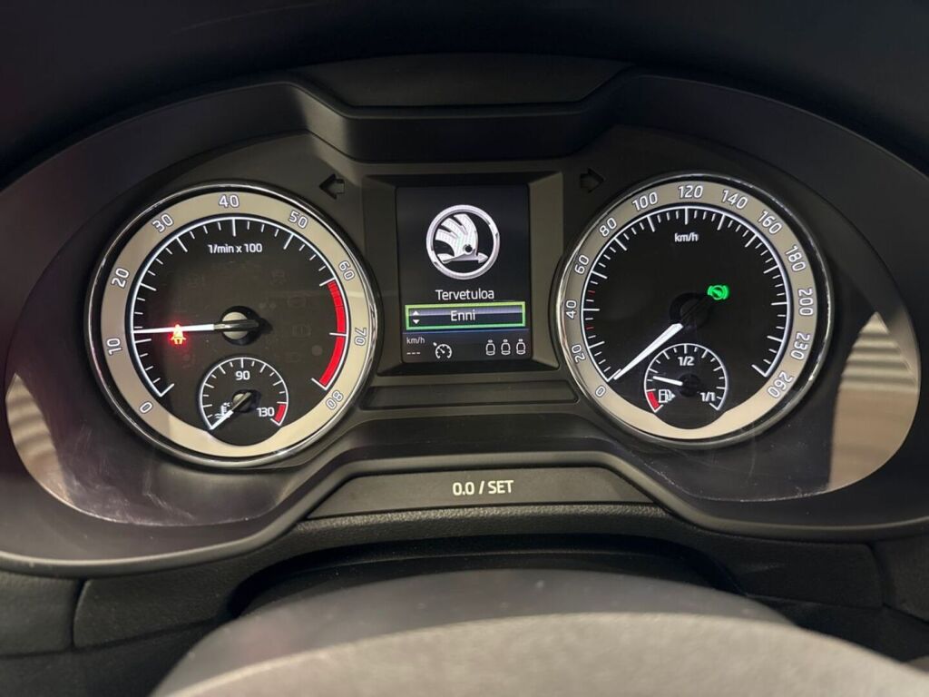Skoda Octavia 2019 Musta
