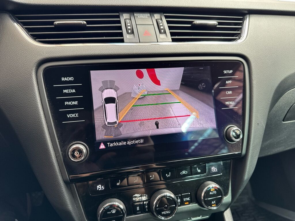 Skoda Octavia 2019 Ruskea (beige)