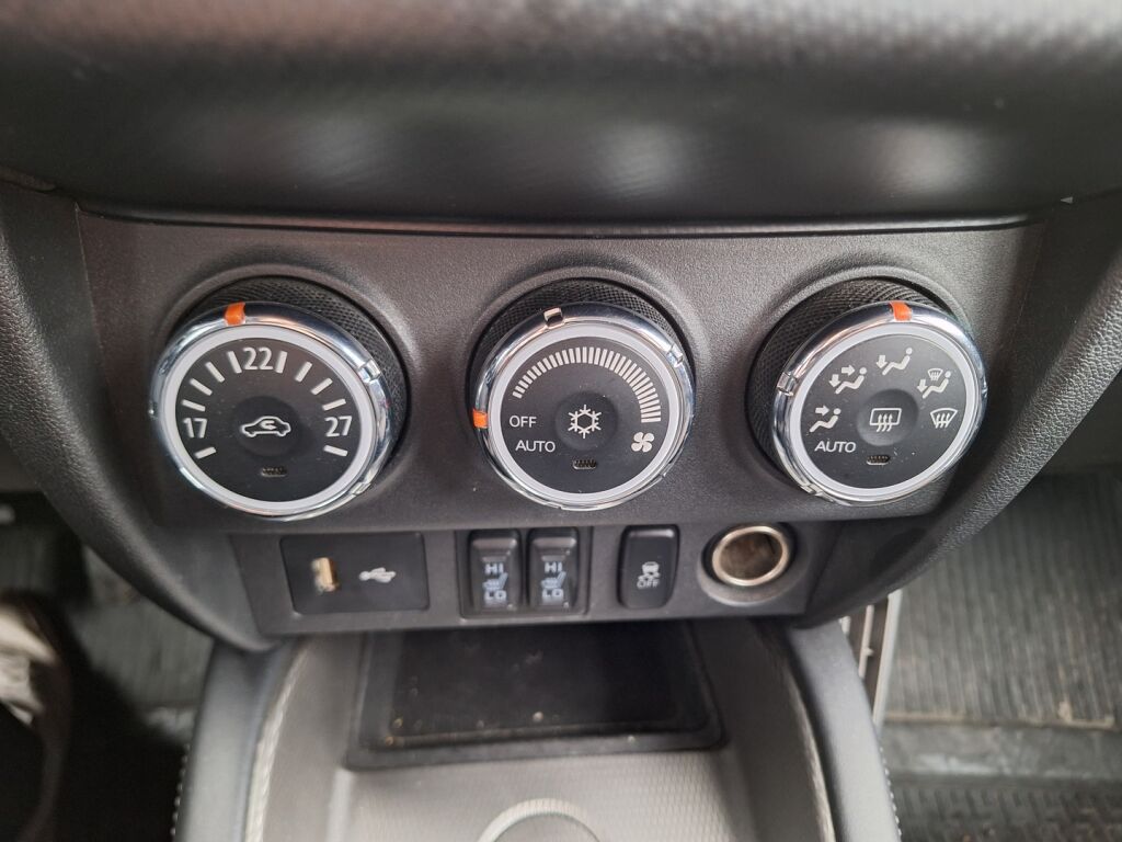 Mitsubishi ASX 2019 Ruskea (beige)