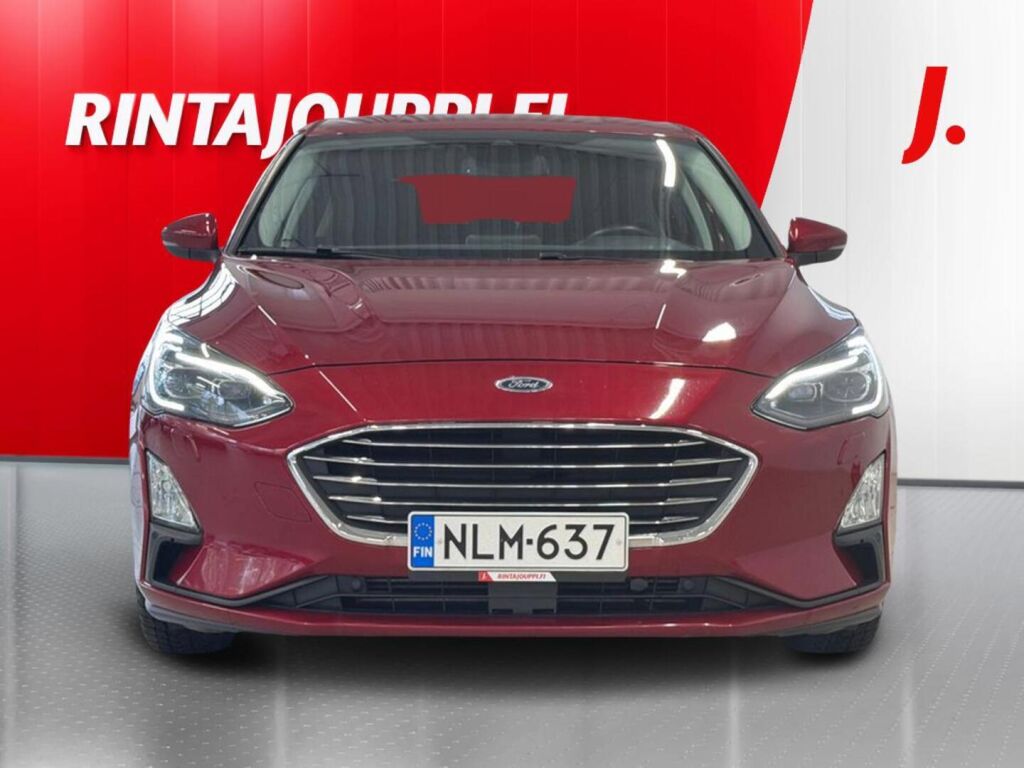 Ford Focus 2019 Punainen