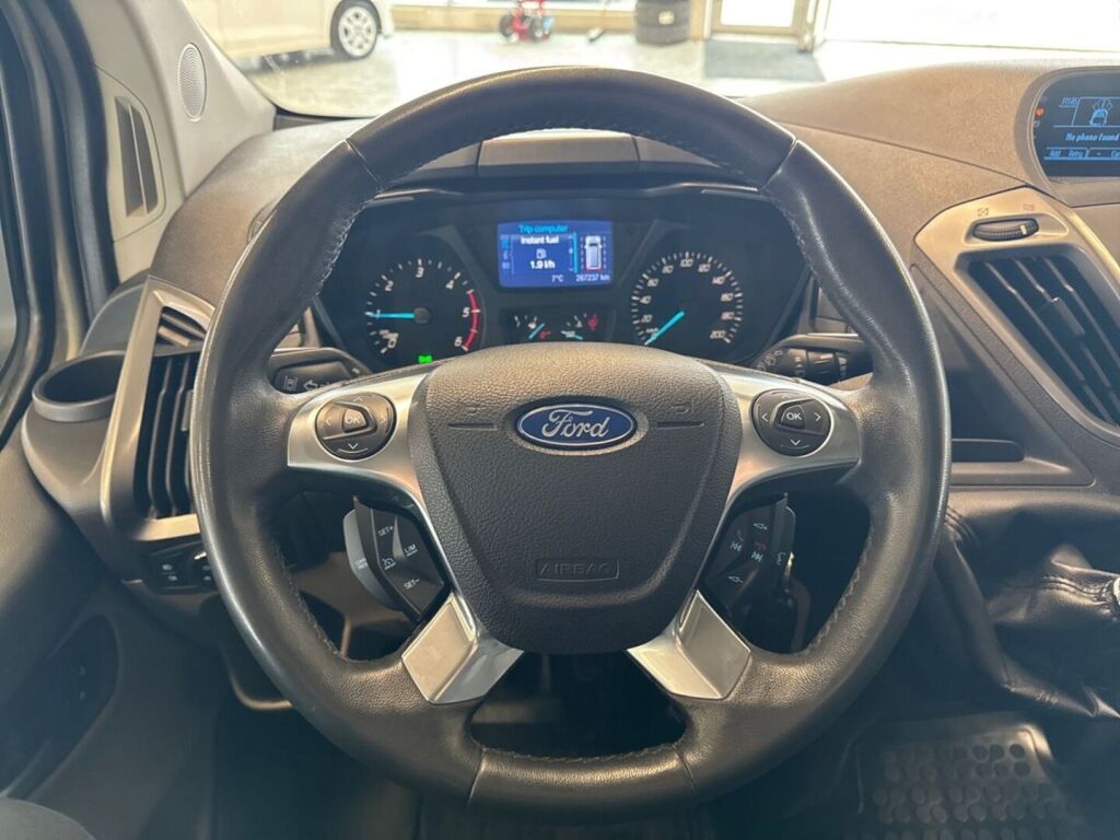 Ford Tourneo 2013 Ruskea (beige)