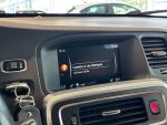 Volvo V60 2015 Musta