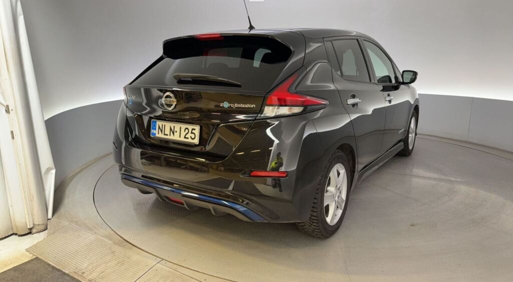 Nissan Leaf 2019 Musta