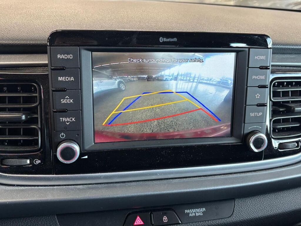 Kia Rio 2019 Punainen