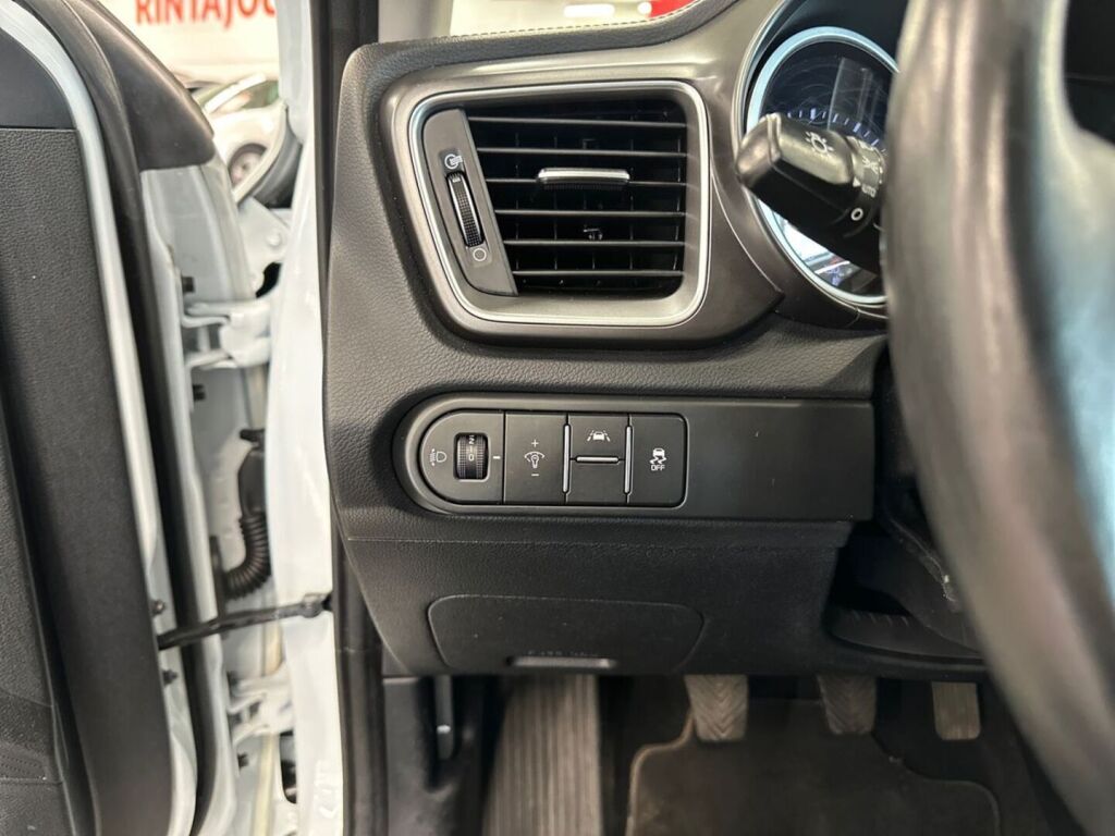 Kia Ceed 2018 Valkoinen