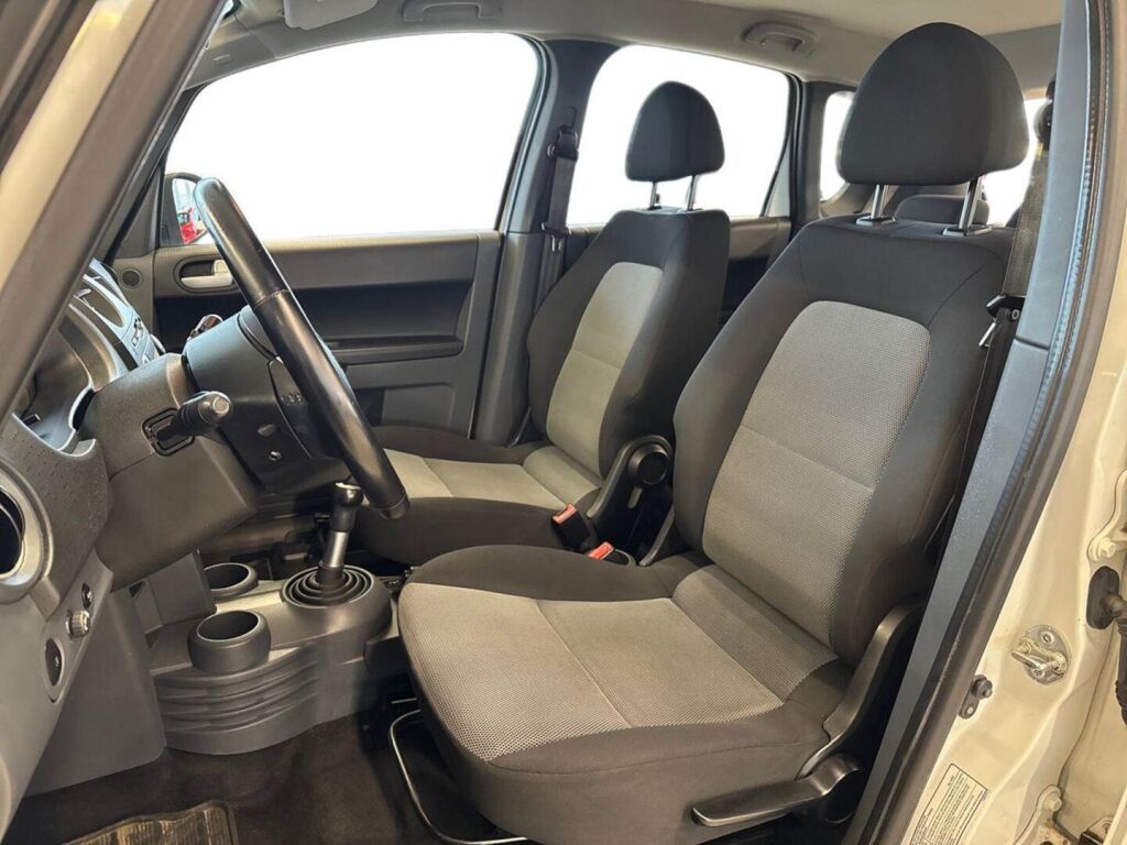 Mitsubishi Colt 2009 Valkoinen