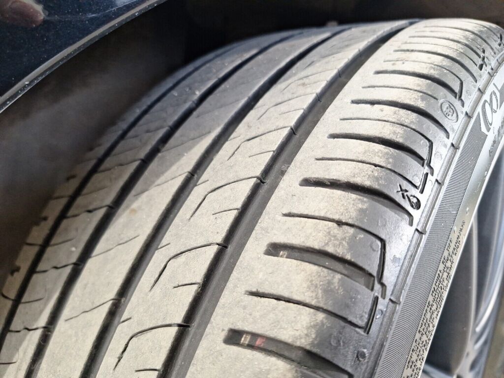 Mercedes-Benz A 2015 Musta