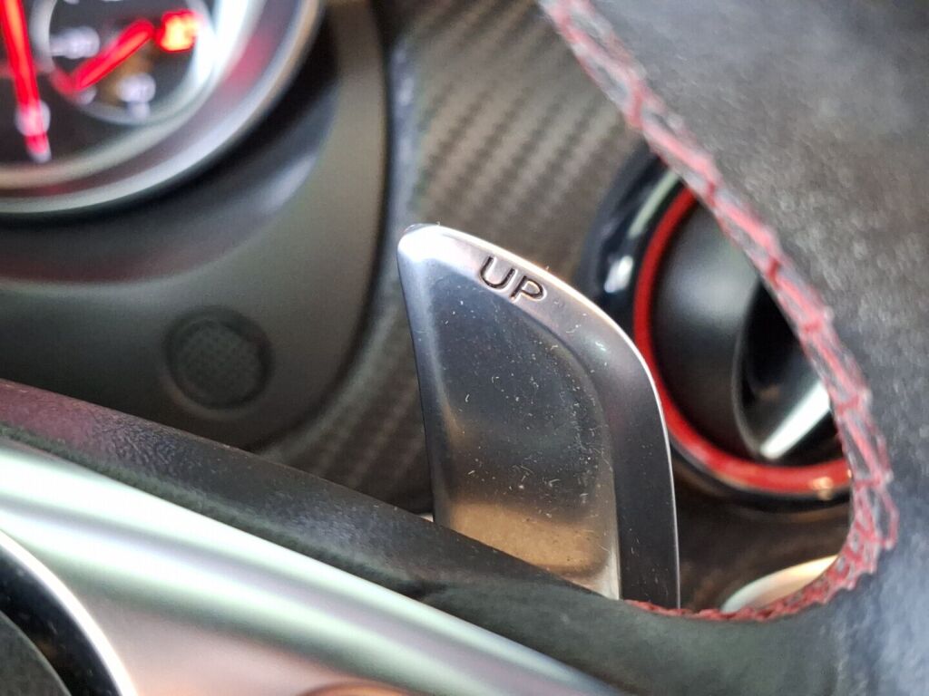 Mercedes-Benz A 2015 Musta