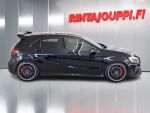 Mercedes-Benz A 2015 Musta