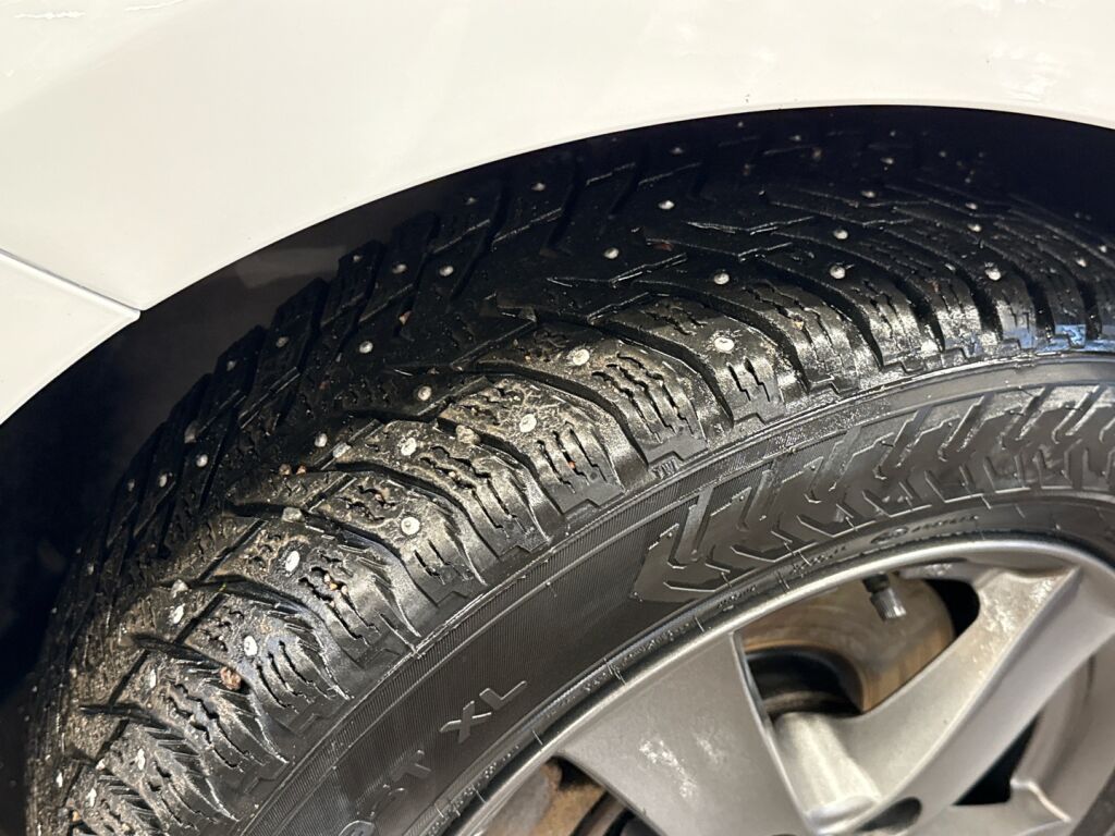 Hyundai i30 Wagon 2019 Valkoinen