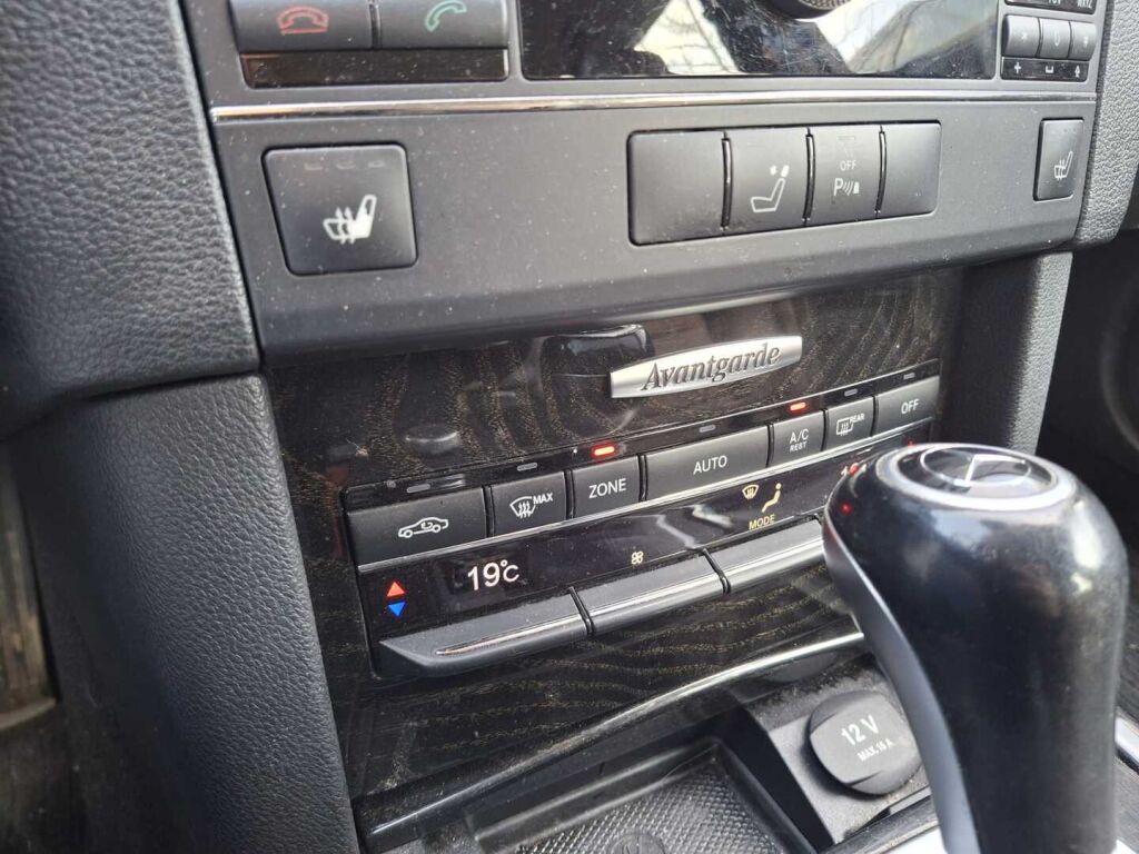 Mercedes-Benz E 2010 