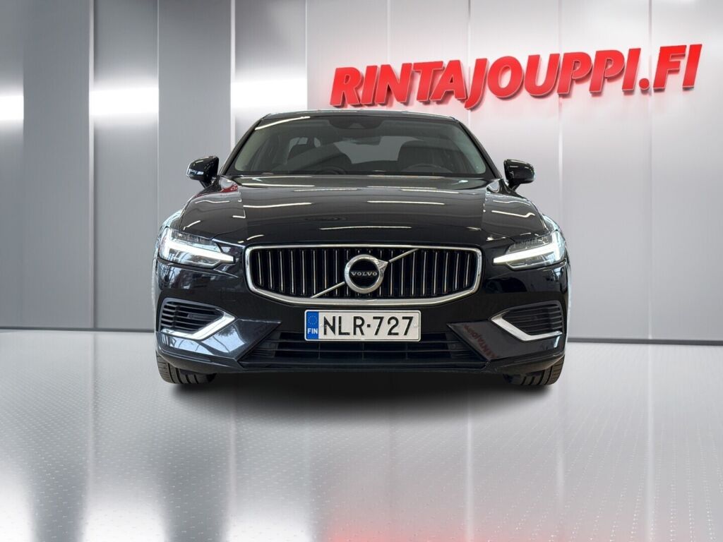 Volvo S60 2019 Musta