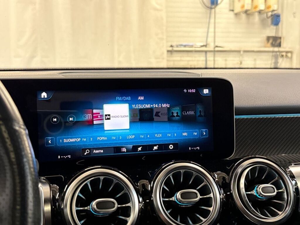 Mercedes-Benz GLB 2020 Valkoinen
