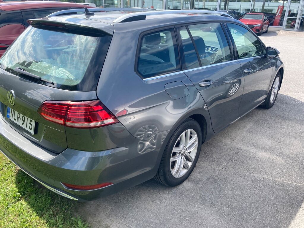 Volkswagen Golf 2020 Metallinhohto Harmaa