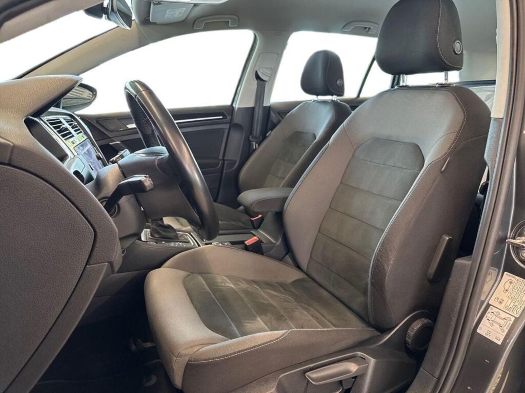 Volkswagen Golf 2020 Metallinhohto Harmaa