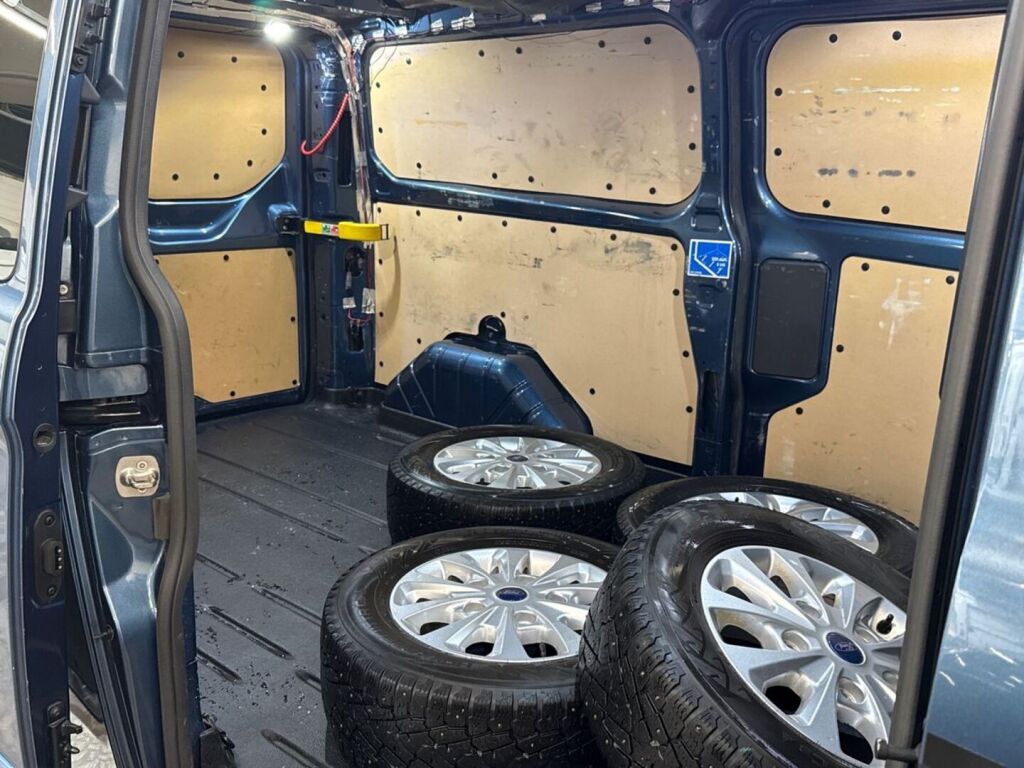 Ford Transit Custom 2019 Sininen