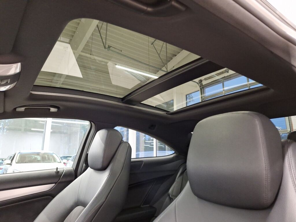 Mercedes-Benz C 2011 Harmaa