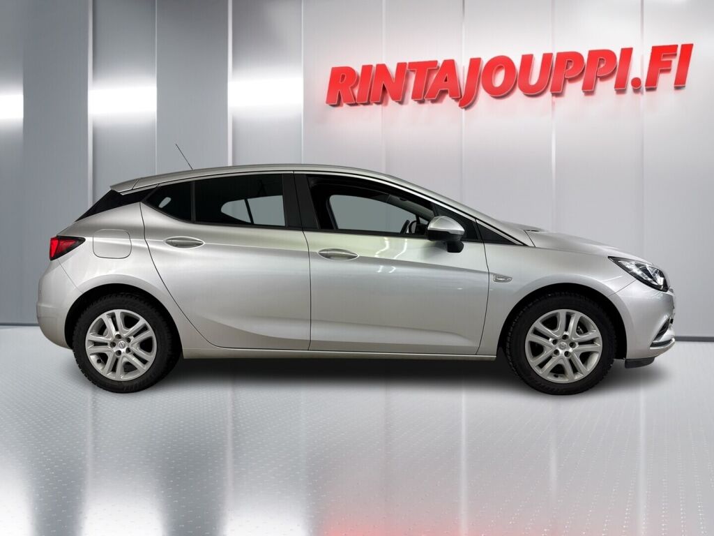 Opel Astra 2019 Hopea