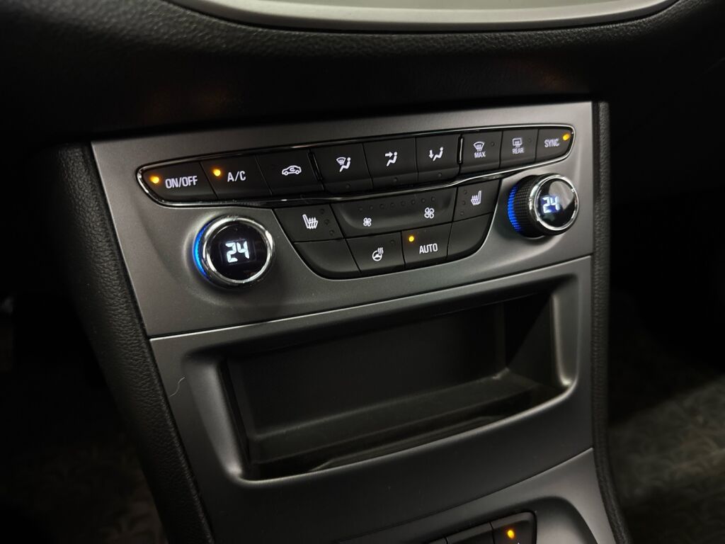 Opel Astra 2019 Hopea