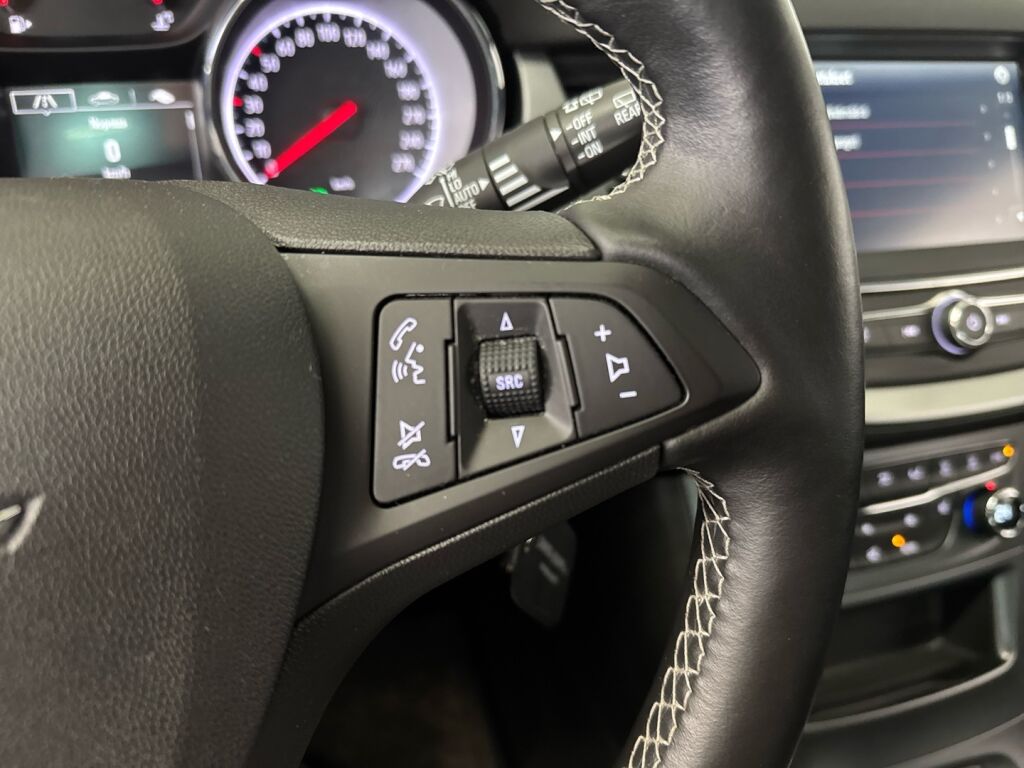 Opel Astra 2019 Hopea