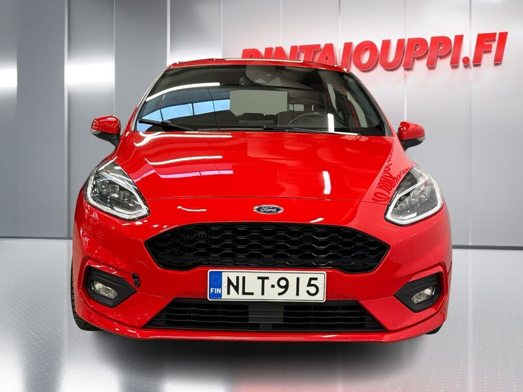 Ford Fiesta 2019 Punainen